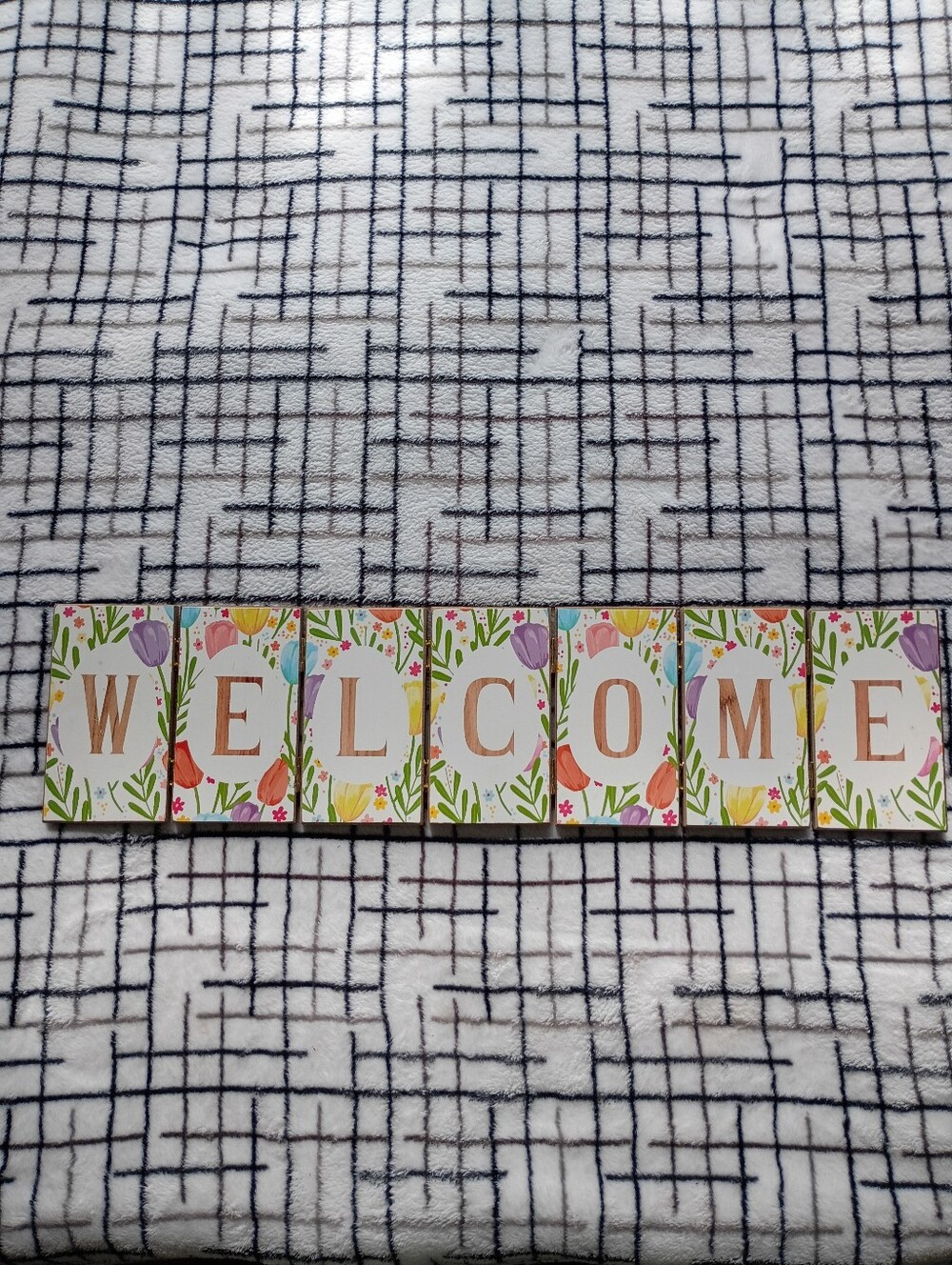 Ashland Easter WELCOME Decorative Fold Out Sign - Floral Letters